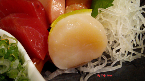 山代目酒藏:【臺南Ω中西區】山代目酒藏。來居酒屋就是要享用新鮮刺身、道地串烤和用料滿滿的丼飯呀! 山代目酒藏:【臺南Ω中西區】山代目酒藏。來居酒屋就是要享用新鮮刺身、道地串烤和用料滿滿的丼飯呀!