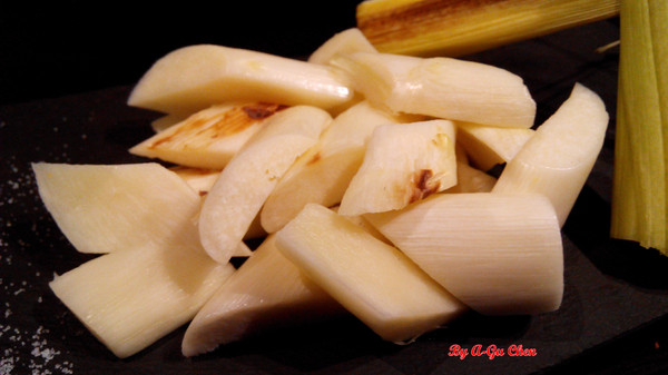 山代目酒藏:【臺南Ω中西區】山代目酒藏。來居酒屋就是要享用新鮮刺身、道地串烤和用料滿滿的丼飯呀! 山代目酒藏:【臺南Ω中西區】山代目酒藏。來居酒屋就是要享用新鮮刺身、道地串烤和用料滿滿的丼飯呀!