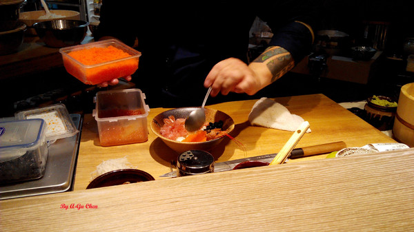 山代目酒藏:【臺南Ω中西區】山代目酒藏。來居酒屋就是要享用新鮮刺身、道地串烤和用料滿滿的丼飯呀! 山代目酒藏:【臺南Ω中西區】山代目酒藏。來居酒屋就是要享用新鮮刺身、道地串烤和用料滿滿的丼飯呀!