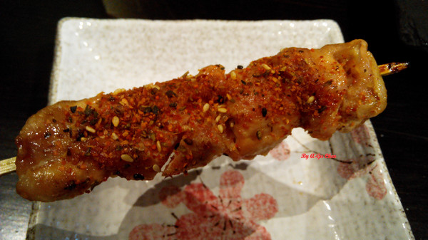 山代目酒藏:【臺南Ω中西區】山代目酒藏。來居酒屋就是要享用新鮮刺身、道地串烤和用料滿滿的丼飯呀! 山代目酒藏:【臺南Ω中西區】山代目酒藏。來居酒屋就是要享用新鮮刺身、道地串烤和用料滿滿的丼飯呀!