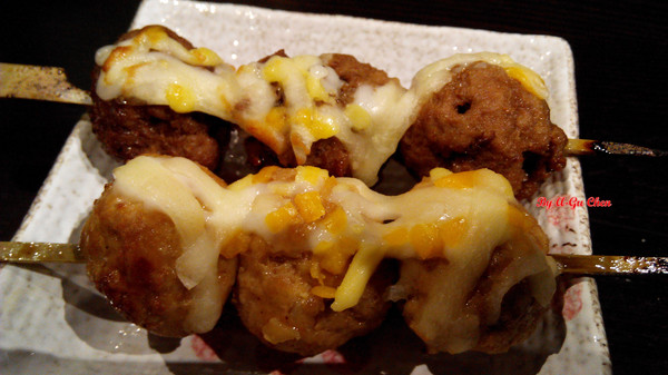 山代目酒藏:【臺南Ω中西區】山代目酒藏。來居酒屋就是要享用新鮮刺身、道地串烤和用料滿滿的丼飯呀! 山代目酒藏:【臺南Ω中西區】山代目酒藏。來居酒屋就是要享用新鮮刺身、道地串烤和用料滿滿的丼飯呀!