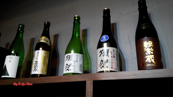 山代目酒藏:【臺南Ω中西區】山代目酒藏。來居酒屋就是要享用新鮮刺身、道地串烤和用料滿滿的丼飯呀! 山代目酒藏:【臺南Ω中西區】山代目酒藏。來居酒屋就是要享用新鮮刺身、道地串烤和用料滿滿的丼飯呀!