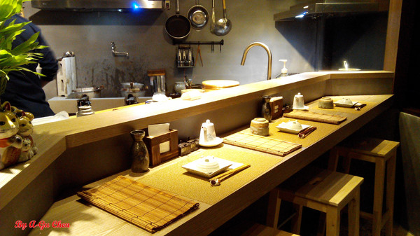 山代目酒藏:【臺南Ω中西區】山代目酒藏。來居酒屋就是要享用新鮮刺身、道地串烤和用料滿滿的丼飯呀! 山代目酒藏:【臺南Ω中西區】山代目酒藏。來居酒屋就是要享用新鮮刺身、道地串烤和用料滿滿的丼飯呀!