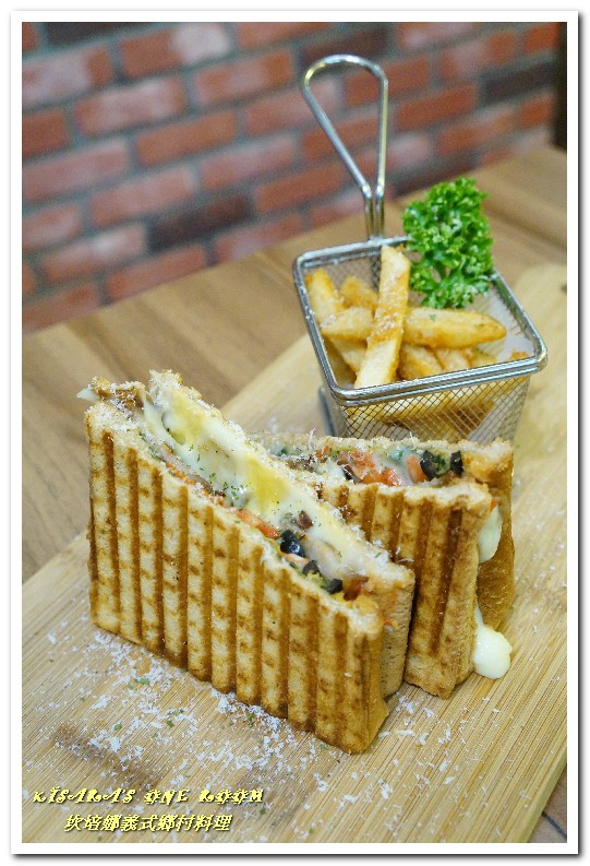 Campagna 義大利鄉村料理:科技大樓義式.具有一如外國影集中食品庫的進口商直營餐廳──坎培娜義式鄉村料理 Campagna 義大利鄉村料理:科技大樓義式.具有一如外國影集中食品庫的進口商直營餐廳──坎培娜義式鄉村料理