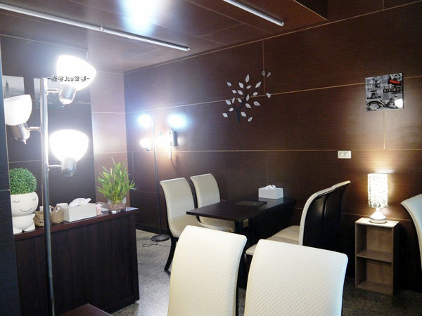 P13606470.jpg P13606470.jpg