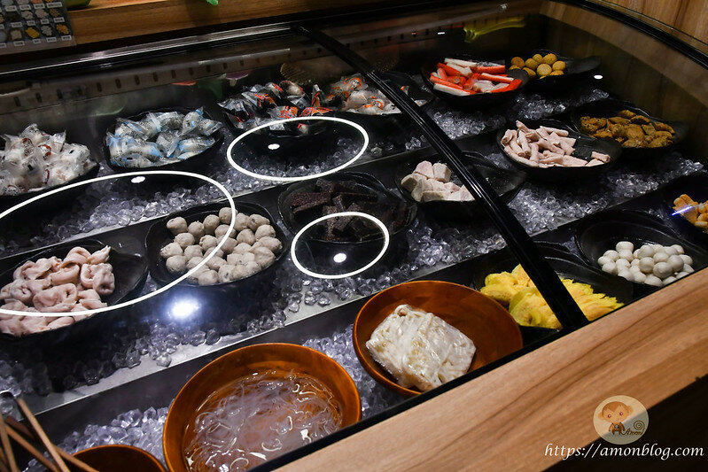 小蒙牛麻辣養生鍋|斗六吃到飽推薦，火鍋燒烤一次滿足，和牛、哈根達斯必吃