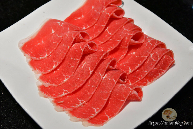 小蒙牛麻辣養生鍋|斗六吃到飽推薦，火鍋燒烤一次滿足，和牛、哈根達斯必吃