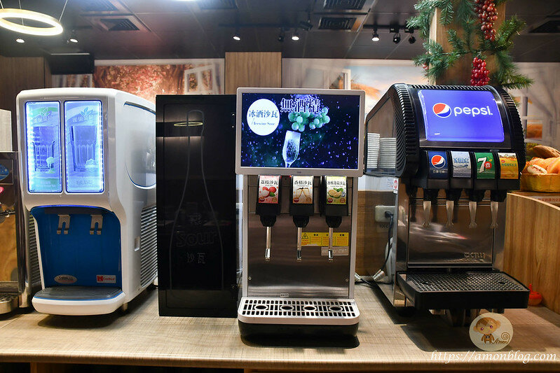 小蒙牛麻辣養生鍋|斗六吃到飽推薦，火鍋燒烤一次滿足，和牛、哈根達斯必吃