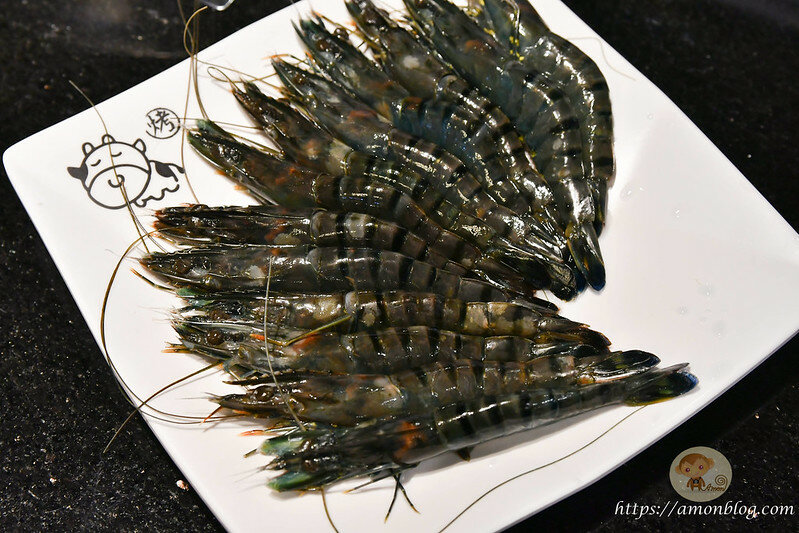 小蒙牛麻辣養生鍋|斗六吃到飽推薦，火鍋燒烤一次滿足，和牛、哈根達斯必吃