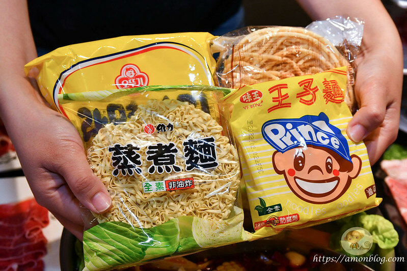 小蒙牛麻辣養生鍋|斗六吃到飽推薦，火鍋燒烤一次滿足，和牛、哈根達斯必吃