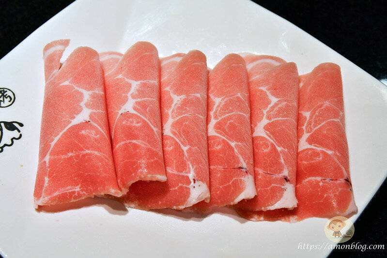 小蒙牛麻辣養生鍋|斗六吃到飽推薦，火鍋燒烤一次滿足，和牛、哈根達斯必吃