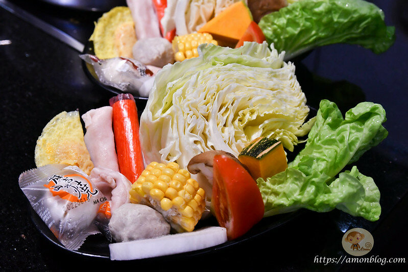 小蒙牛麻辣養生鍋|斗六吃到飽推薦，火鍋燒烤一次滿足，和牛、哈根達斯必吃