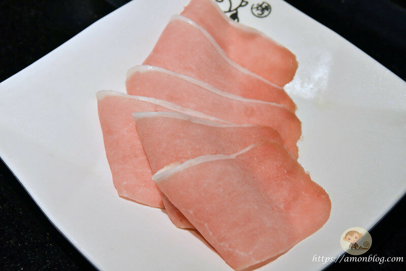 小蒙牛麻辣養生鍋|斗六吃到飽推薦，火鍋燒烤一次滿足，和牛、哈根達斯必吃