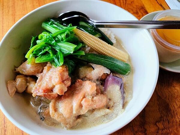 /tmp/phpbWjKE7 /tmp/phpbWjKE7