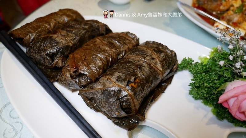 《新竹合菜餐廳》湘滿樓川湘菜料理餐廳。招牌菜色分享。適合家族聚餐尾牙春酒同事相聚｜南大路上（影片）