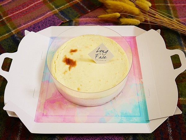 Long Face 臭臉甜點工作室：Long Face 臭臉甜點工作室-宜蘭法式甜點  有趣的店名瞬間被吸引  主廚遠赴日本藍帶學院求師  產品水準完全不輸貴森森甜點店