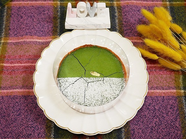 Long Face 臭臉甜點工作室：Long Face 臭臉甜點工作室-宜蘭法式甜點  有趣的店名瞬間被吸引  主廚遠赴日本藍帶學院求師  產品水準完全不輸貴森森甜點店