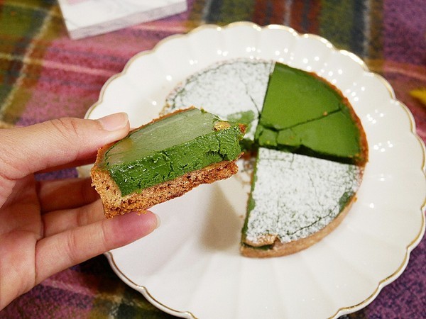 Long Face 臭臉甜點工作室：Long Face 臭臉甜點工作室-宜蘭法式甜點  有趣的店名瞬間被吸引  主廚遠赴日本藍帶學院求師  產品水準完全不輸貴森森甜點店