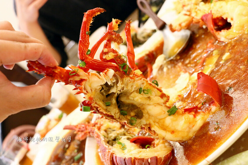 花蓮噶海鮮推薦「噶瑪蘭風味餐廳」活龍蝦、鮑魚、生魚片便宜好吃，菜單價位