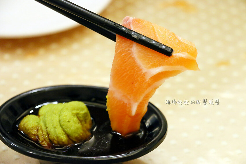 花蓮噶海鮮推薦「噶瑪蘭風味餐廳」活龍蝦、鮑魚、生魚片便宜好吃，菜單價位