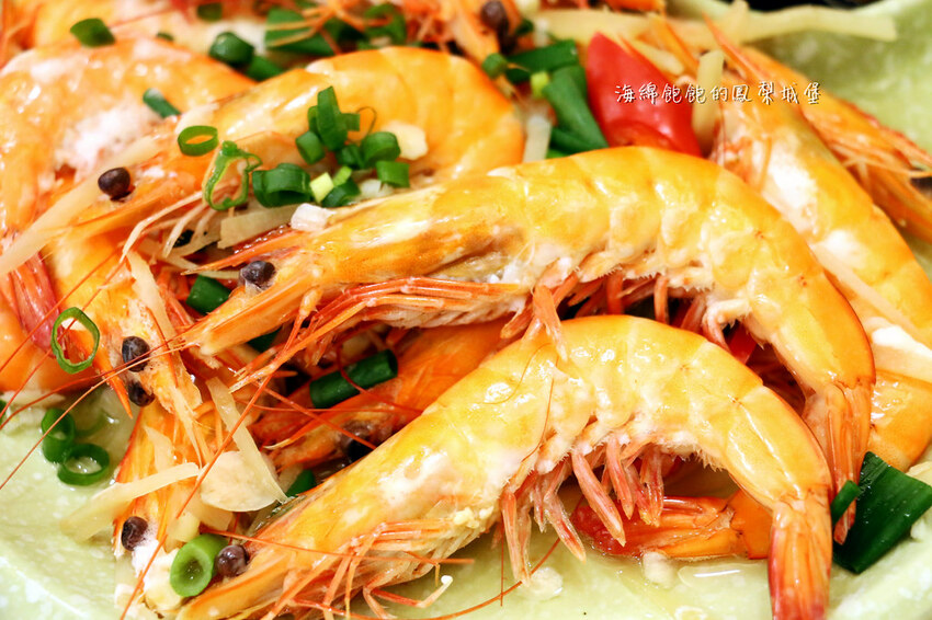 花蓮噶海鮮推薦「噶瑪蘭風味餐廳」活龍蝦、鮑魚、生魚片便宜好吃，菜單價位