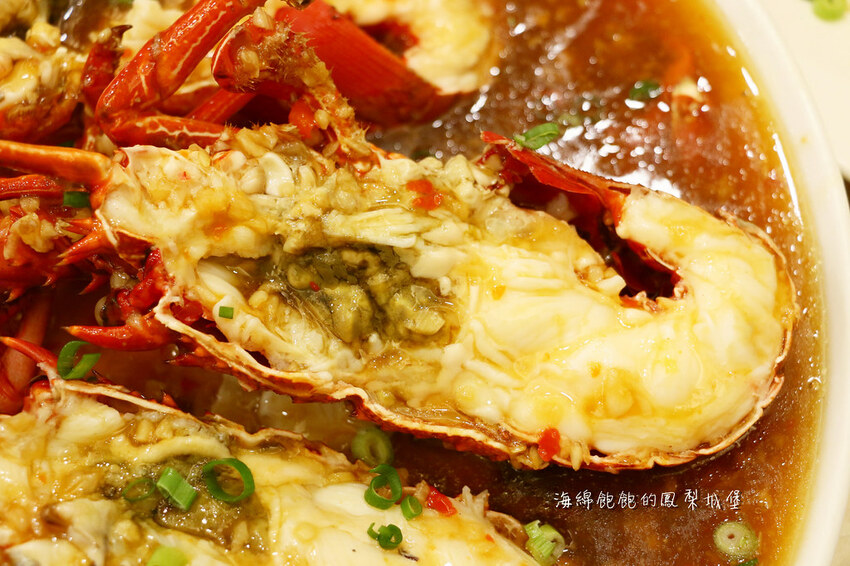 花蓮噶海鮮推薦「噶瑪蘭風味餐廳」活龍蝦、鮑魚、生魚片便宜好吃，菜單價位