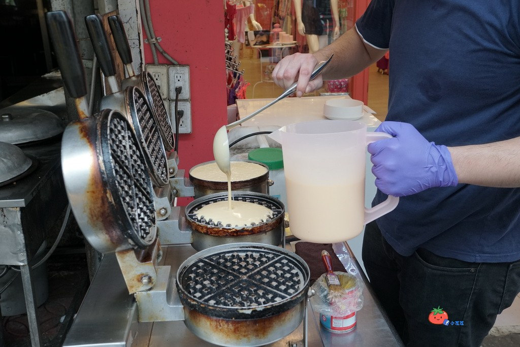 中原夜市平價美食 幸福圓鬆餅 銅板美食