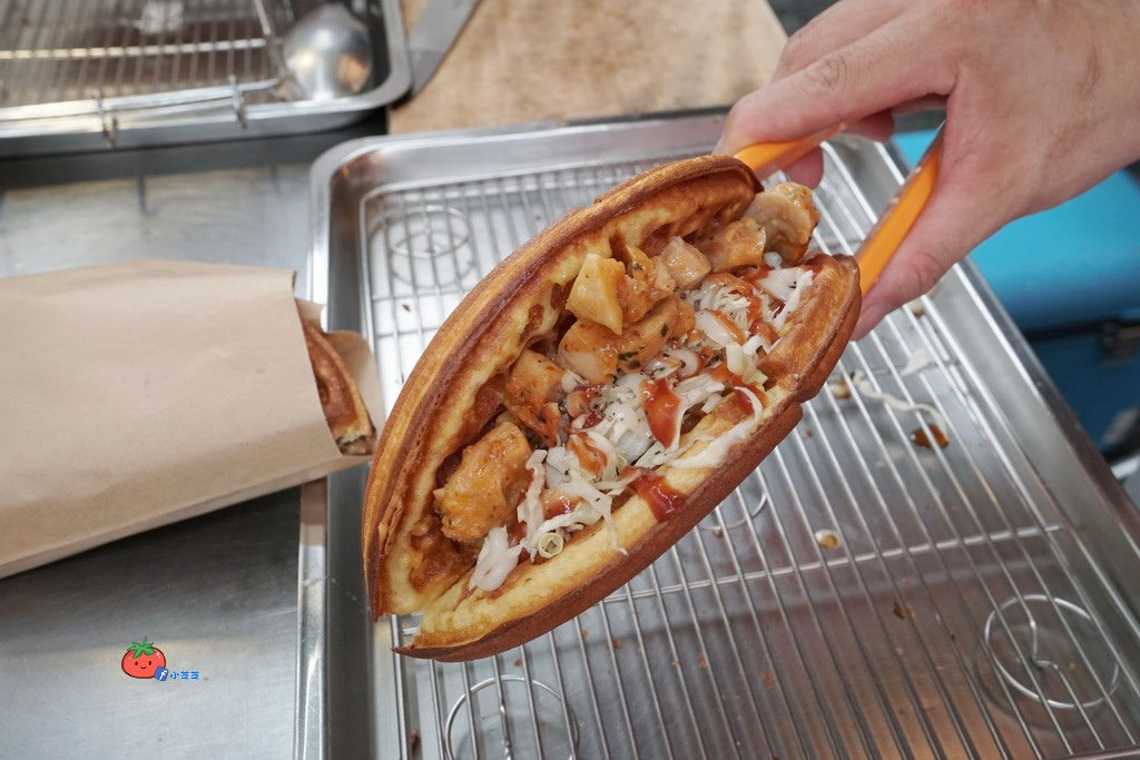 中原夜市平價美食 幸福圓鬆餅 銅板美食