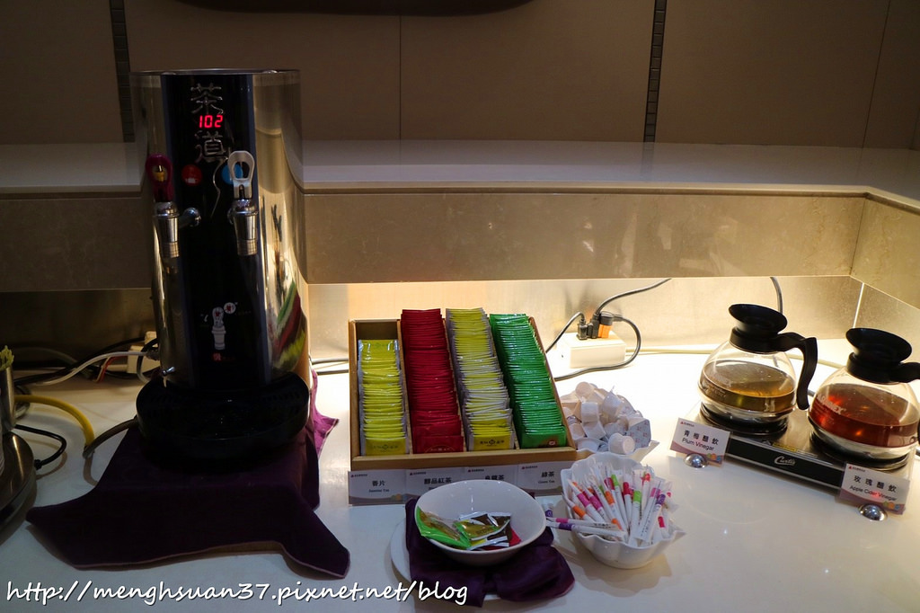 20180322_180322_0057