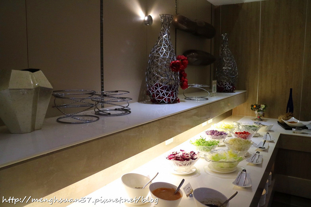 20180322_180322_0053