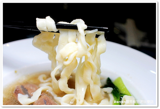 『桃園市八德區』嗄浪和漢料理★嘎浪創意日本料理必點人氣生魚片丼&阿里山牛肉麵/串串燒烤三層超威