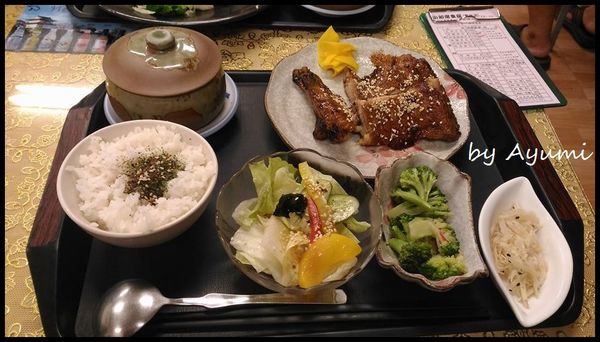 小知定食屋：[食記]平價又好吃的小知定食屋