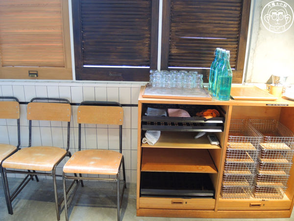 喜八珈琲店 Shiba caf'e：呷飽祙【高雄･喜八珈琲店Shiba Caf'e】到老宅享用飯糰與茶泡飯