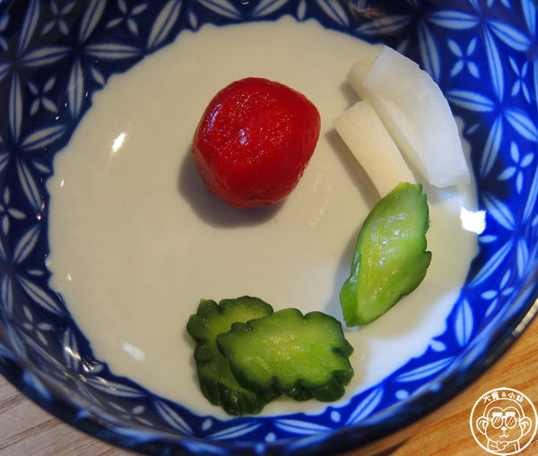 喜八珈琲店 Shiba caf'e：呷飽祙【高雄･喜八珈琲店Shiba Caf'e】到老宅享用飯糰與茶泡飯