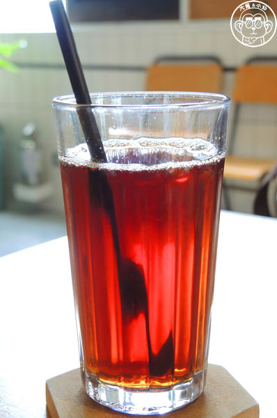 喜八珈琲店 Shiba caf'e：呷飽祙【高雄･喜八珈琲店Shiba Caf'e】到老宅享用飯糰與茶泡飯