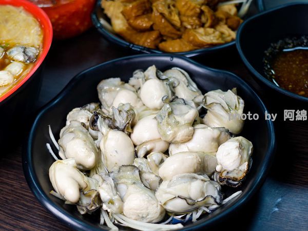 【桃園小吃】極鱻麵線甜不辣‬-遵循古法傳承美味，新鮮蚵仔大顆又肥美．中正路麵線/中式早餐/銅板美食/桃園美食小吃/在地人推薦必吃