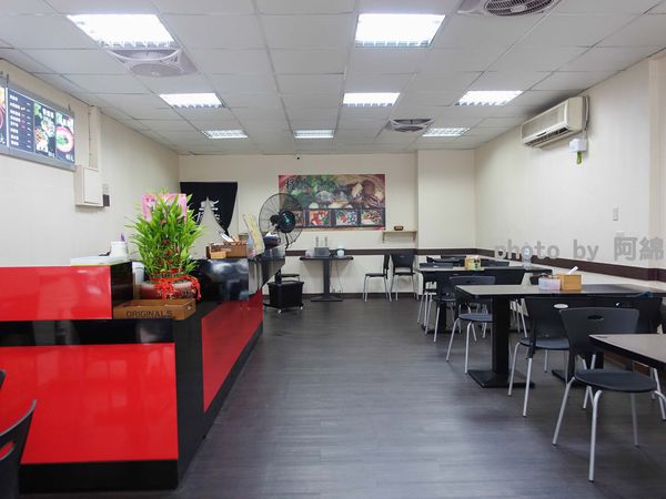 【桃園小吃】極鱻麵線甜不辣‬-傳承幾十年老店美味，新鮮蚵仔大顆又肥美．中正路麵線/中式早餐/銅板美食/桃園美食小吃/在地人推薦必吃