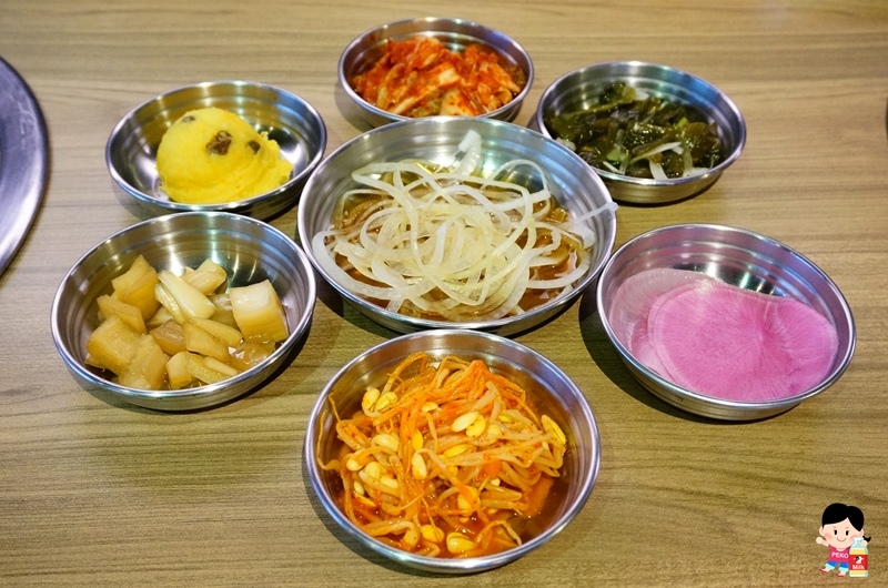 台韓民國韓式燒肉.台韓民國菜單.東區美食.鳳梨燒酒.東區韓式料理.台北韓式料理.台北韓式燒肉.