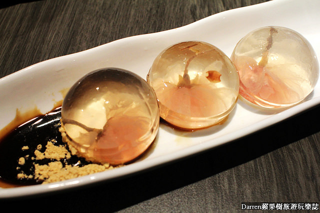 『台北大安區』逗點心中式創意點心專賣店★萌萌噠的寶可夢寶貝球創意港式點心/電視名廚溫國智的鼎太極麻辣火鍋(原逗鼎)雙品牌餐廳/捷運公館站美食