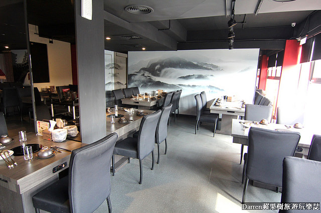 『台北大安區』逗點心中式創意點心專賣店★萌萌噠的寶可夢寶貝球創意港式點心/電視名廚溫國智的鼎太極麻辣火鍋(原逗鼎)雙品牌餐廳/捷運公館站美食