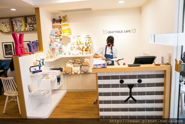 [吃喝]夢幻少女心萌漾好療癒～宇宙人主題餐廳CRAFTHOLIC CAFE。