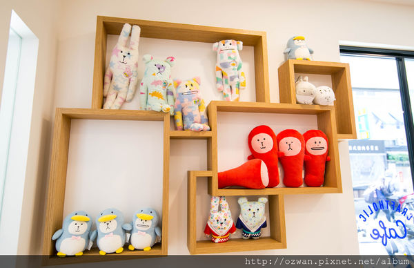 [吃喝]夢幻少女心萌漾好療癒～宇宙人主題餐廳CRAFTHOLIC CAFE。