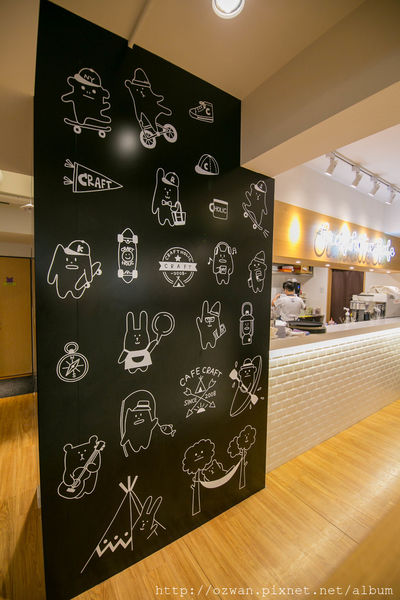 [吃喝]夢幻少女心萌漾好療癒～宇宙人主題餐廳CRAFTHOLIC CAFE。