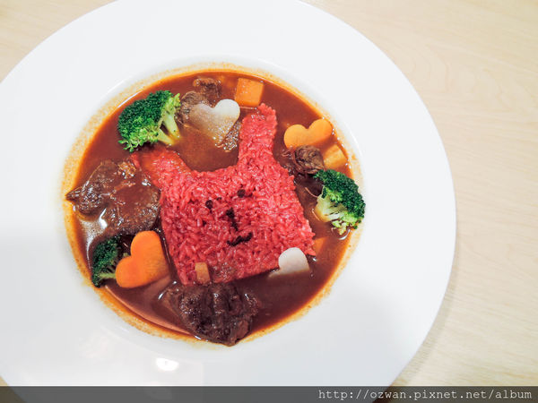 [吃喝]夢幻少女心萌漾好療癒～宇宙人主題餐廳CRAFTHOLIC CAFE。