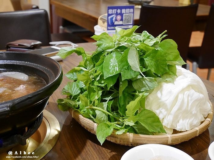 nEO_IMG_P1000111.jpg nEO_IMG_P1000111.jpg