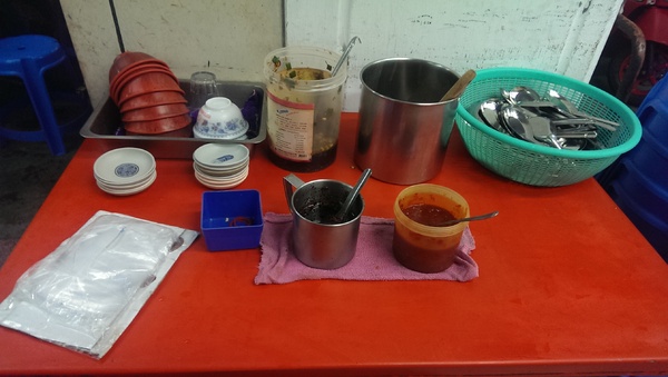 甘御鹽水意麵:【高雄/食﹡鳳山】不吃會死經典老店.走過路過不能錯過,宵夜場.甘御鹽水意麵 甘御鹽水意麵:【高雄/食﹡鳳山】不吃會死經典老店.走過路過不能錯過,宵夜場.甘御鹽水意麵