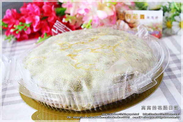 麵包花園烘焙坊：【高雄】前鎮區。麵包花園烘焙坊 冬季草莓系列《草莓千層蛋糕、草莓盆栽、草莓排排讚蛋糕》