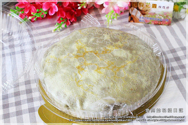 麵包花園烘焙坊：【高雄】前鎮區。麵包花園烘焙坊 冬季草莓系列《草莓千層蛋糕、草莓盆栽、草莓排排讚蛋糕》