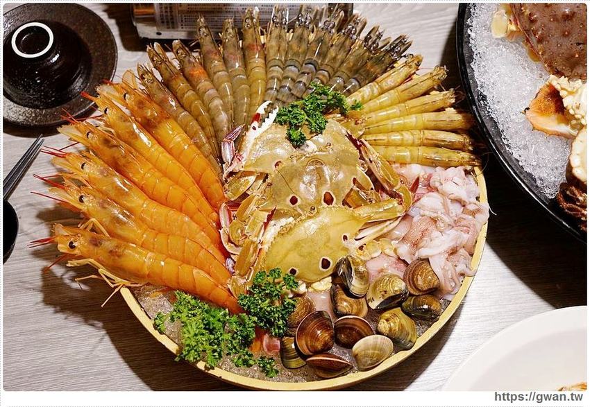 台中隱藏版帝王蟹四吃!還有超濃蟹膏粥,蟹霸王套餐每日限量四組,沒預訂吃不到~