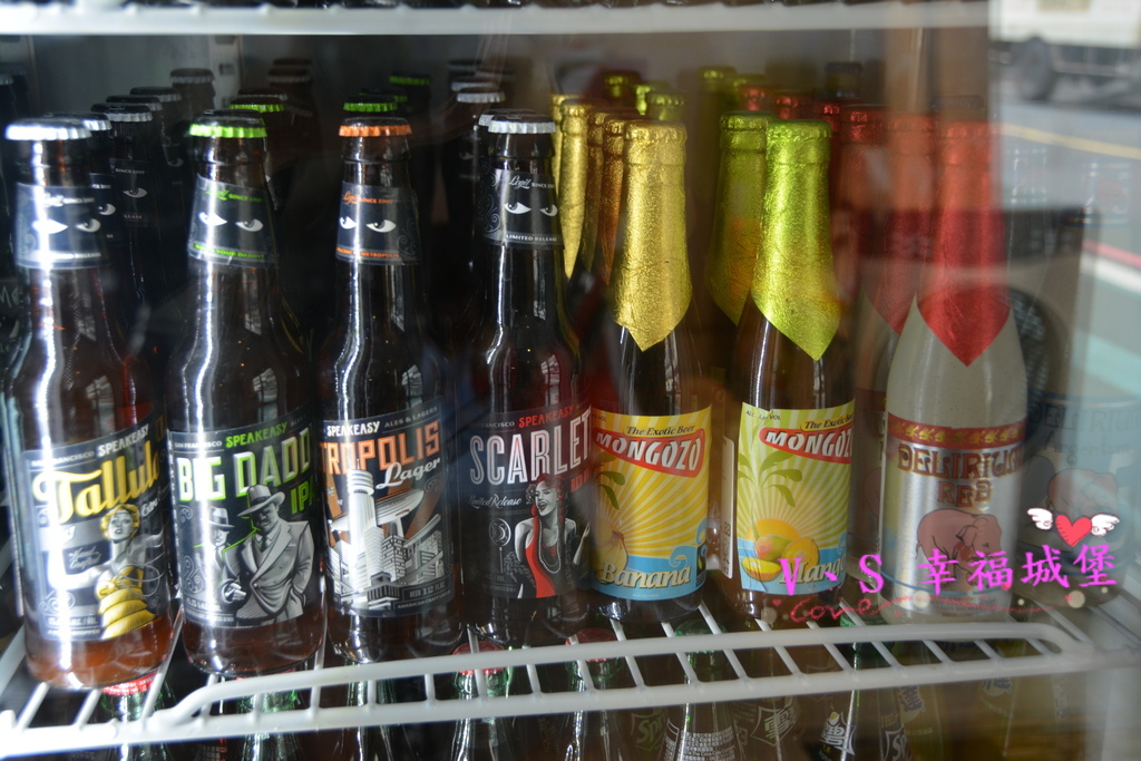 【台北大安區美食】忠孝敦化站 Imp Cafe ~ 有著大螢幕可看球賽的運動餐廳，悠閒環境更是姐妹聚會的好地方 !